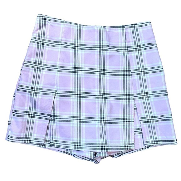 Love Tree skort, size M, NWT, poly/rayon/ spandex, lots of stretch - Picture 1 of 4